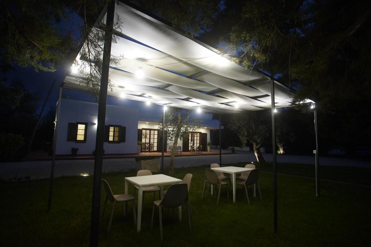 Gli Ulivi Di Gino Bed & Breakfast Sanarica ภายนอก รูปภาพ
