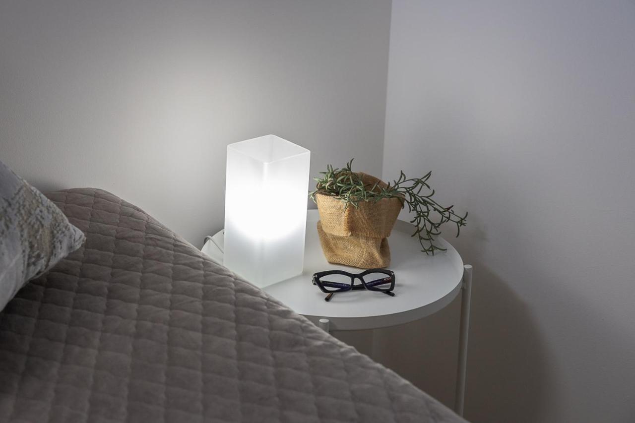 Gli Ulivi Di Gino Bed & Breakfast Sanarica ภายนอก รูปภาพ