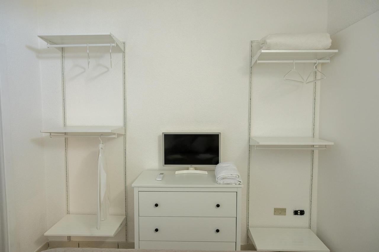 Gli Ulivi Di Gino Bed & Breakfast Sanarica ภายนอก รูปภาพ