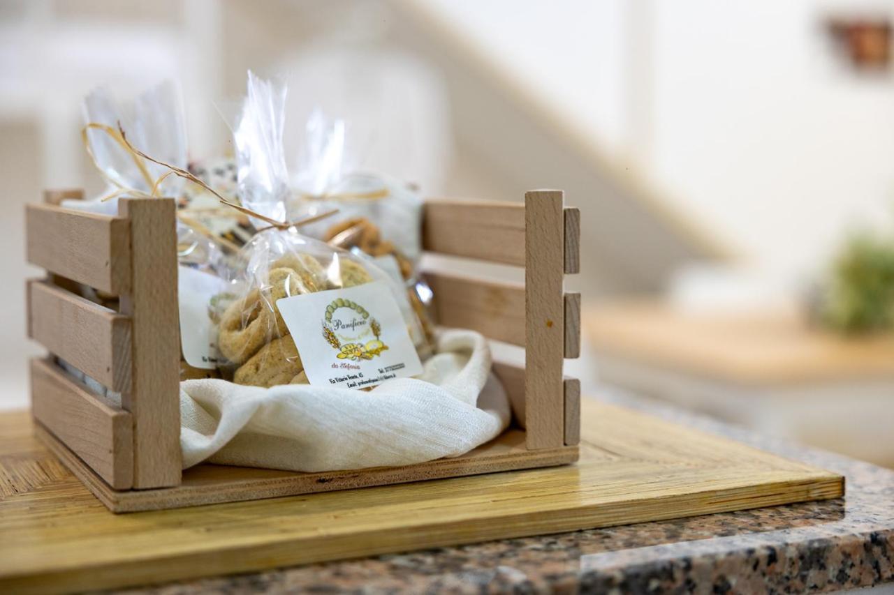 Gli Ulivi Di Gino Bed & Breakfast Sanarica ภายนอก รูปภาพ