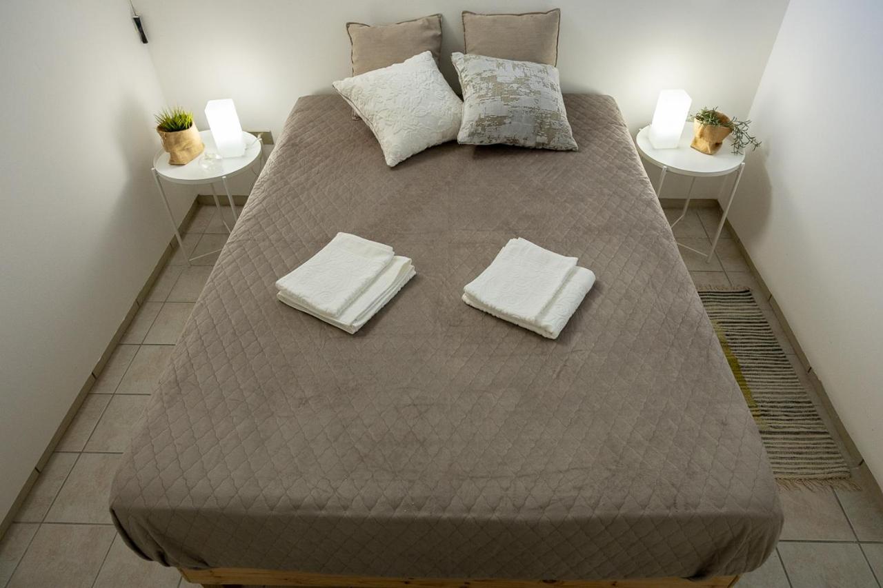 Gli Ulivi Di Gino Bed & Breakfast Sanarica ภายนอก รูปภาพ
