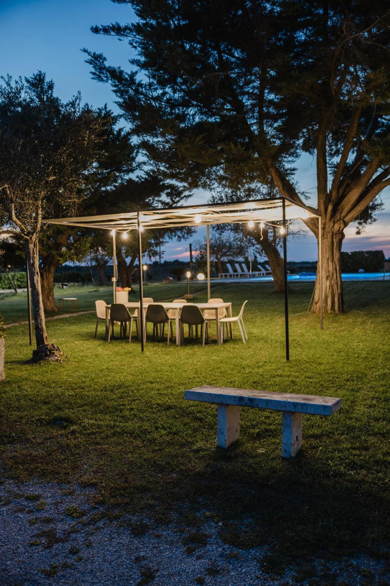 Gli Ulivi Di Gino Bed & Breakfast Sanarica ภายนอก รูปภาพ